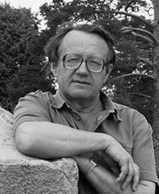 اليس اداموفيتش