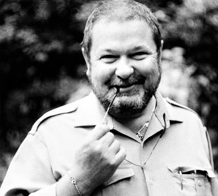 يوليان سيميونوف